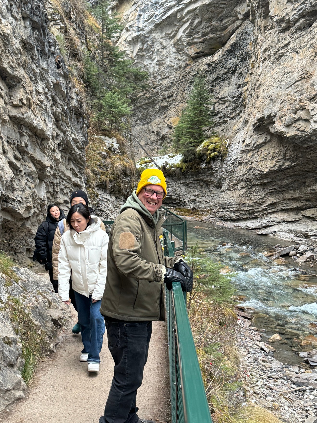 Top Reasons to Book a Guided Tour in Banff - Banff Everyday Tours